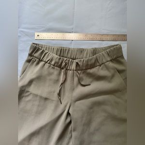 Lululemon On The Fly Wide Leg Pants: Grey Sage - Size 10